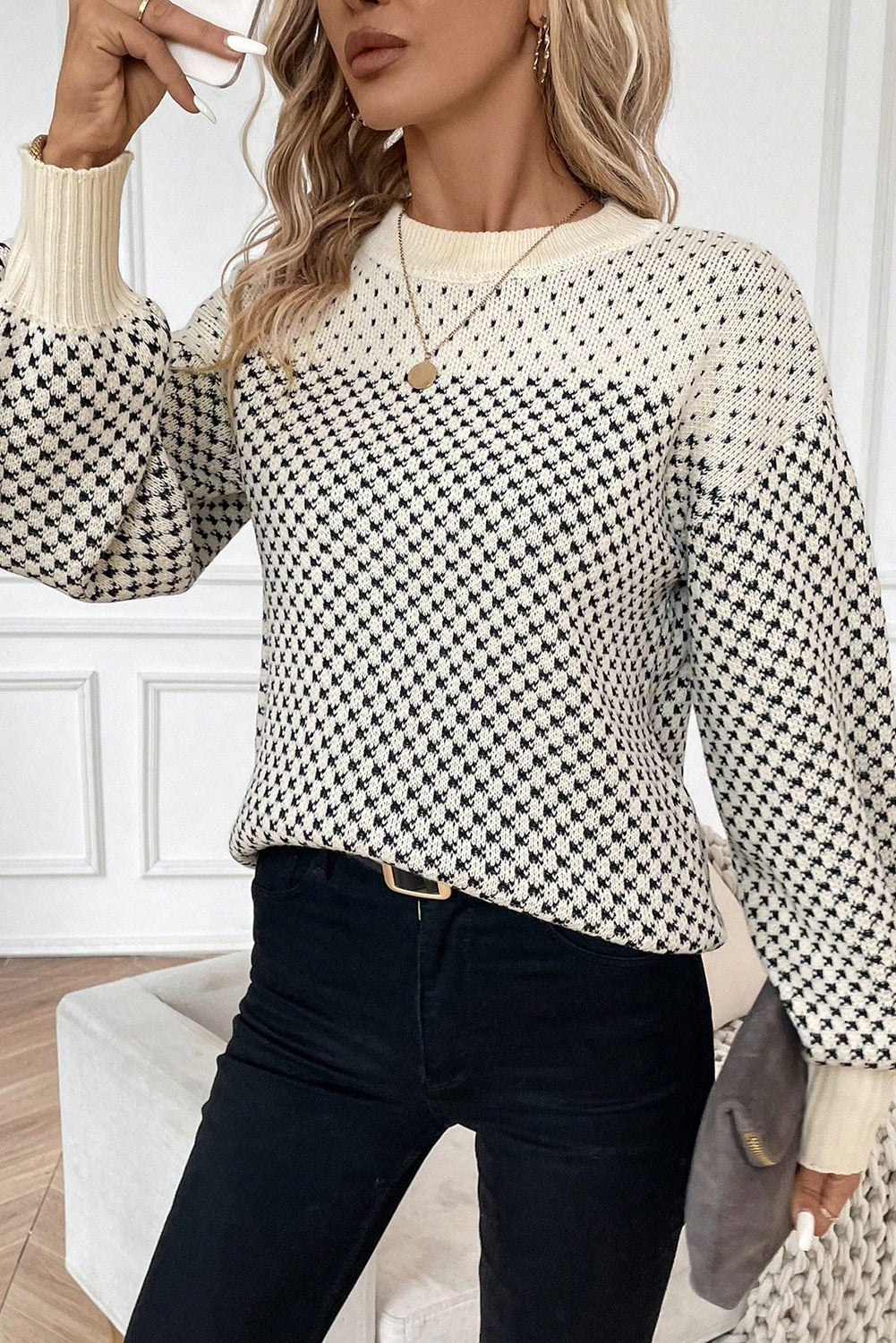 Black Contrast Color Pattern Lantern Sleeve Sweater