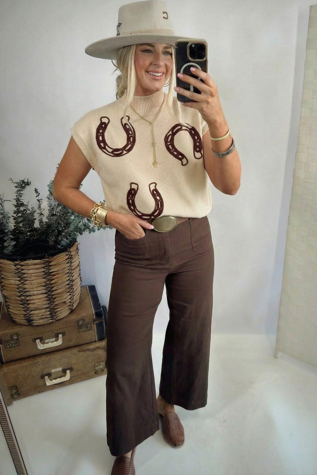 Parchment Corded Horseshoes Ribbed Trim Mock Neck Short Sleeve Sweater