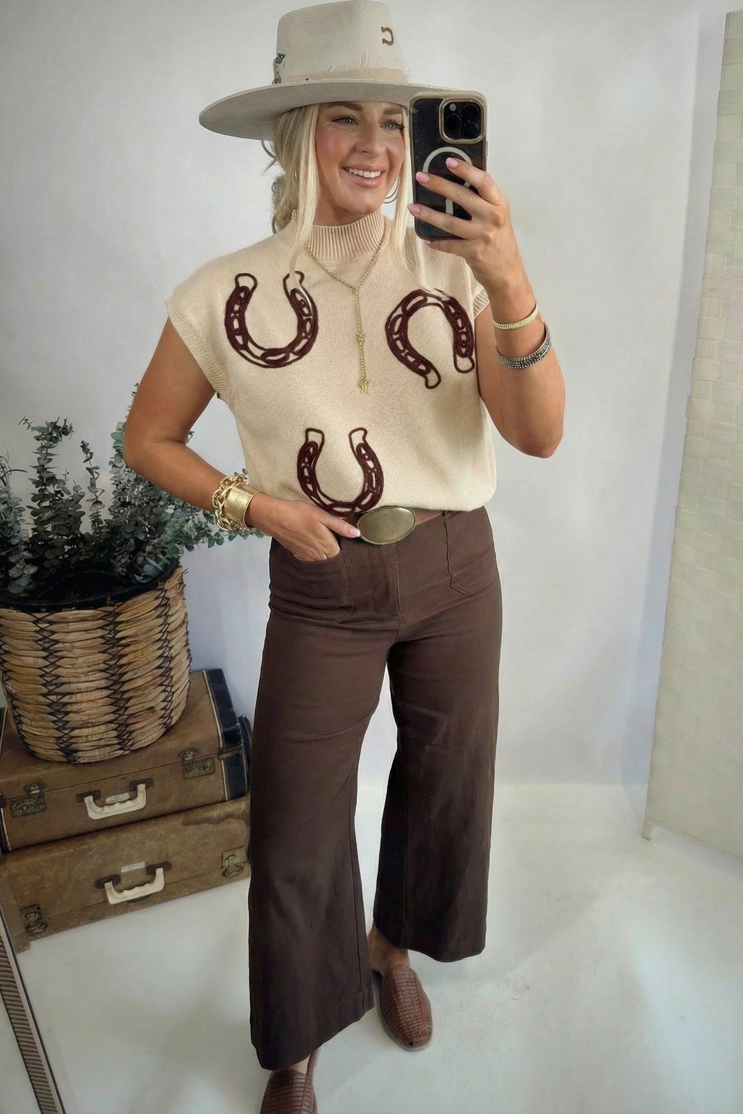 Parchment Corded Horseshoes Ribbed Trim Mock Neck Short Sleeve Sweater