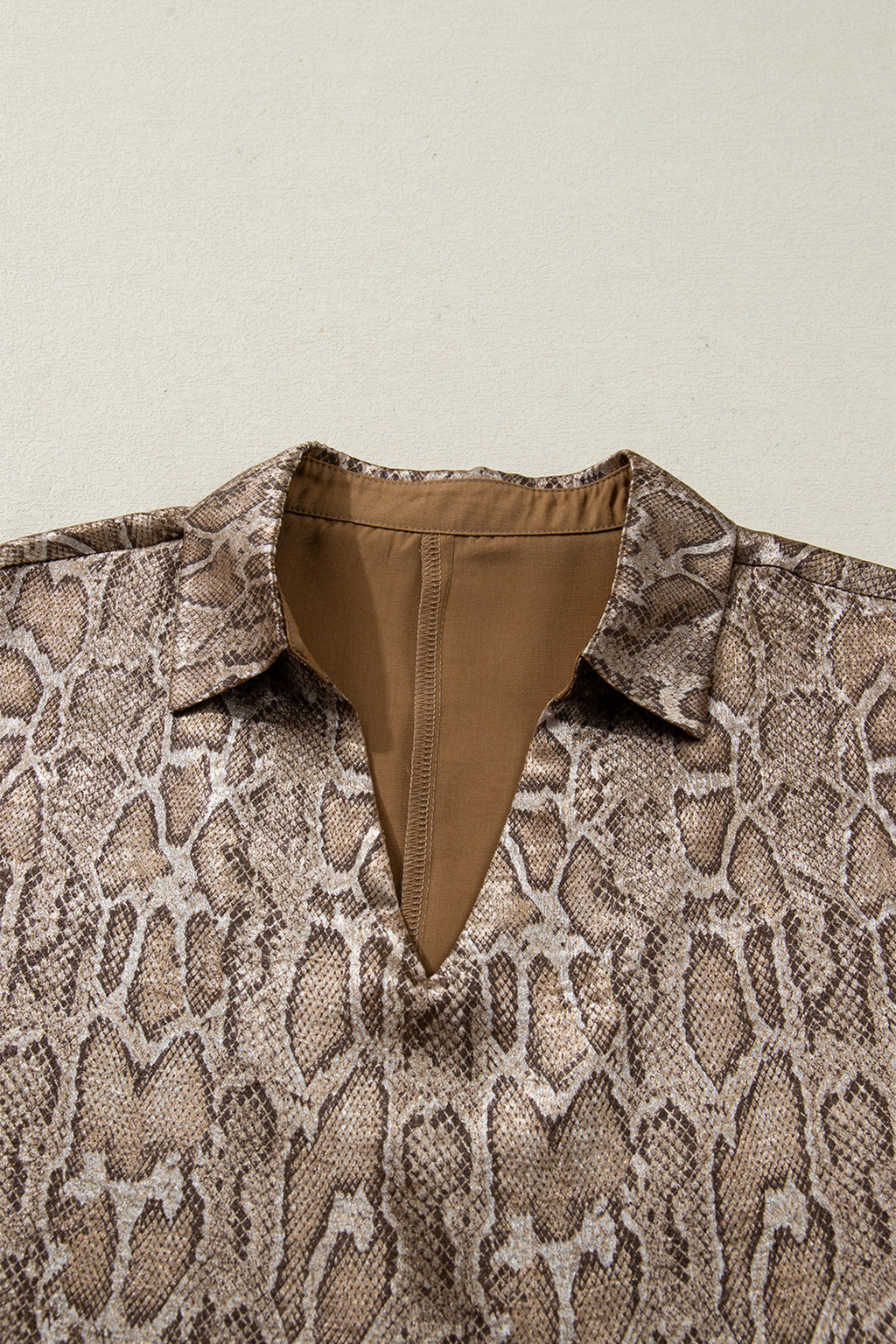 Brown Polo Collared V Neck Short Sleeve Metallic Leopard Blouse