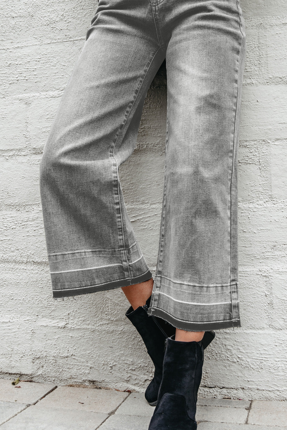 Grey Raw Hem Straight Leg Loose High Waist Jeans