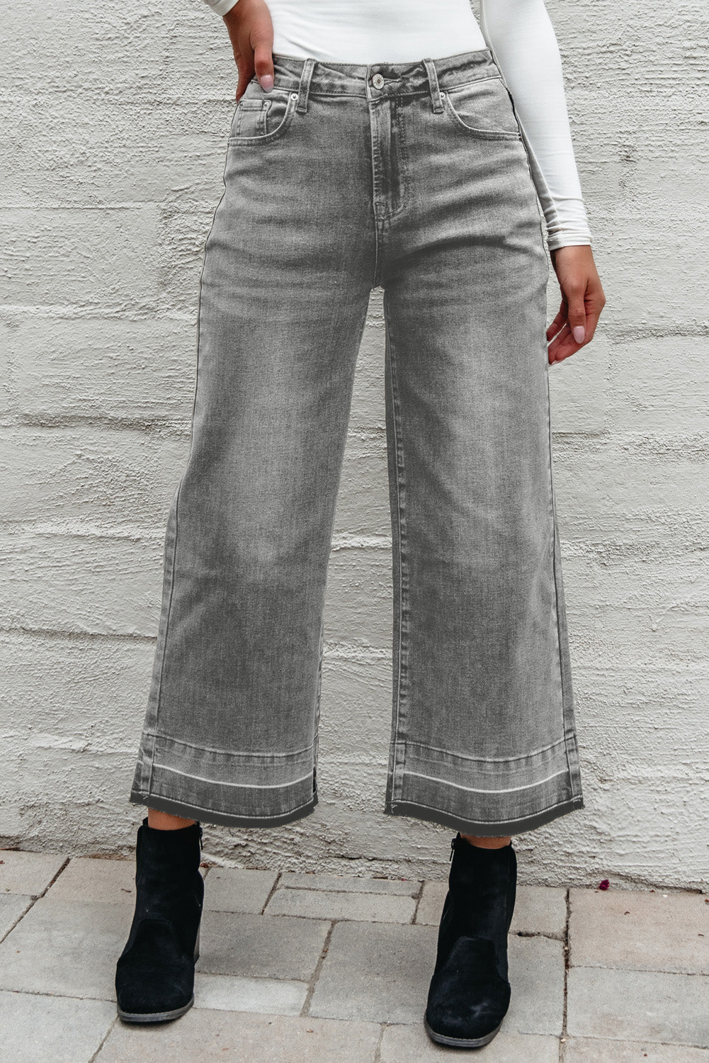 Grey Raw Hem Straight Leg Loose High Waist Jeans