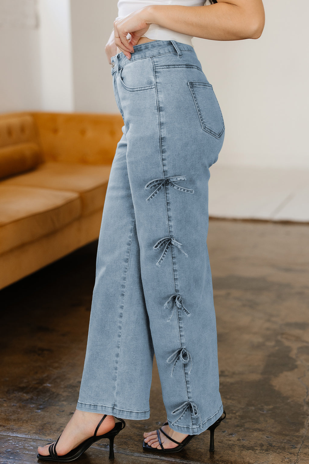 Bow Knot Side Detail Straight Leg Loose Jeans