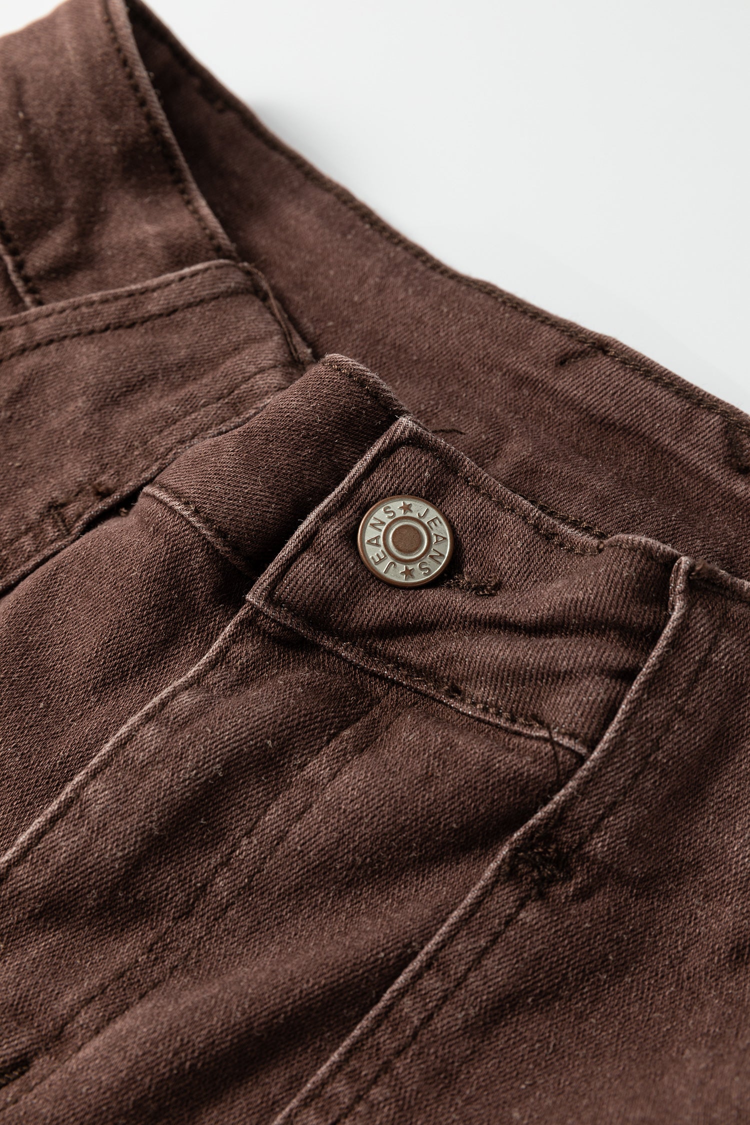 Retro Washed Patch Pocket Loose Jeans