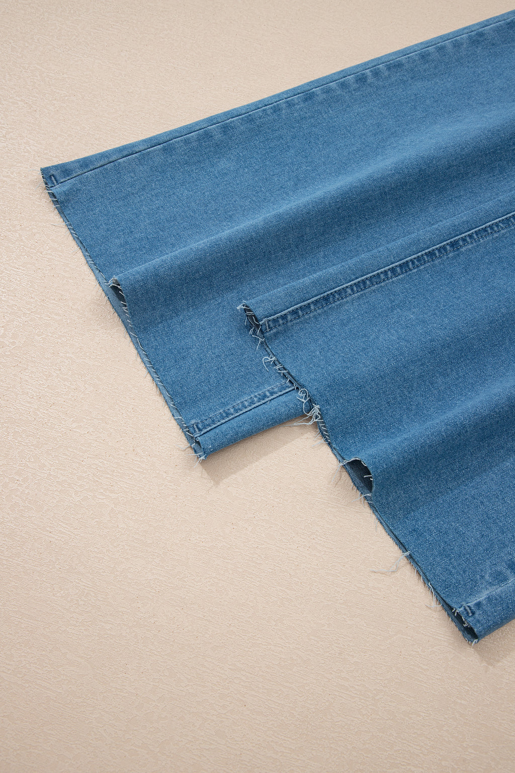 Retro Washed Patch Pocket Loose Jeans