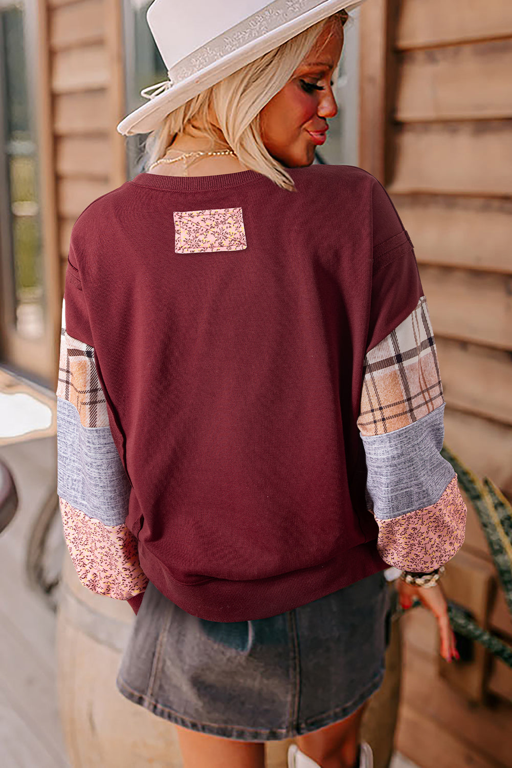 Plaid Colorblock Patchwork Sleeve Raw Seam Sweatshirt