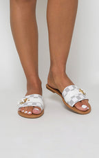 Ariah Open Toe Flat Sandals