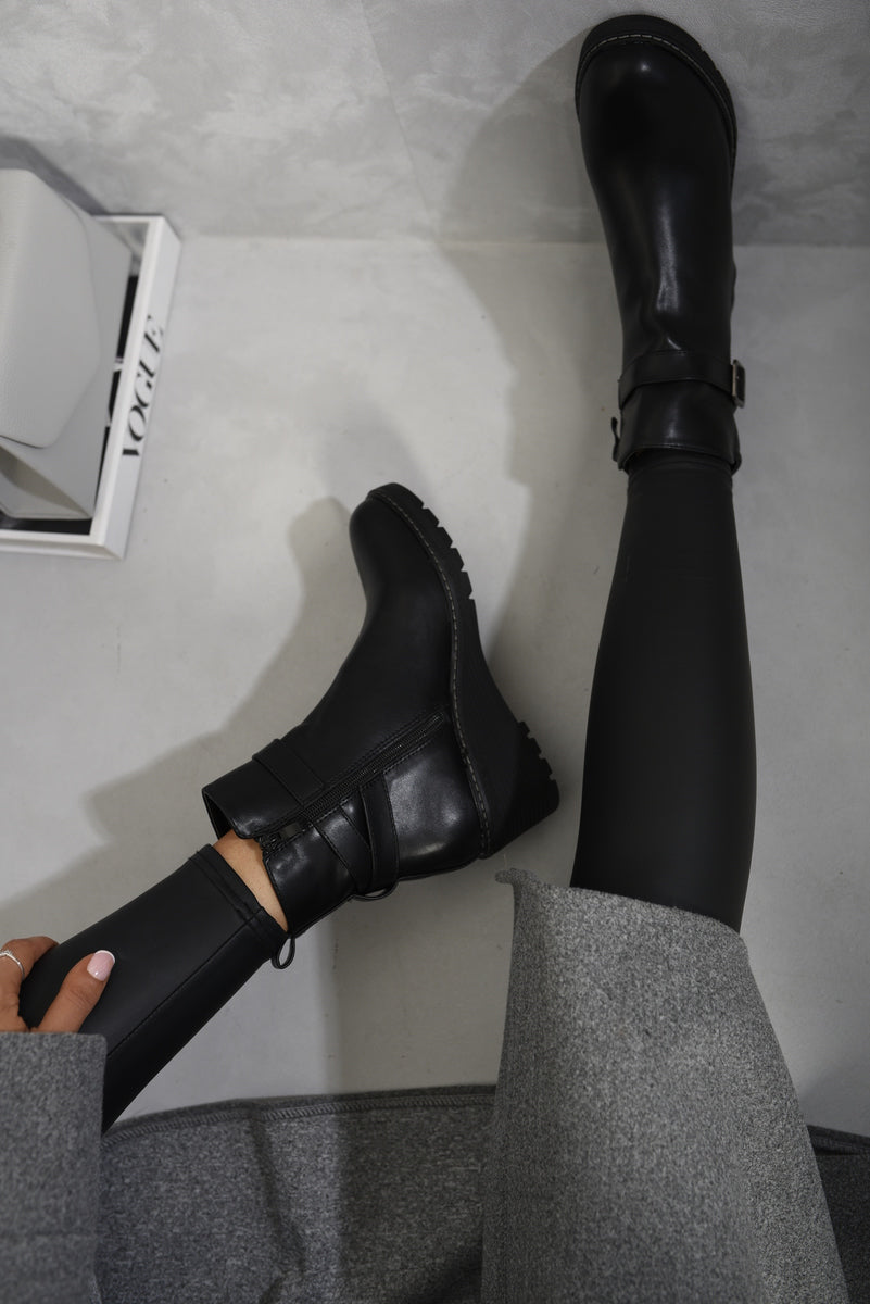 isabel Side Zip Low Wedge Chelsea Ankle Boots